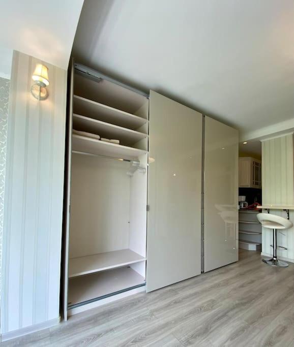 Downtown Studio - Ultra Central With Park View Bucareste Exterior foto
